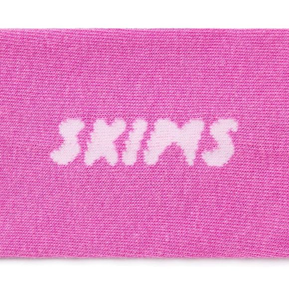 NEW Skims Sport Crew Sock Sz 6+ in Late Night Snack - Picture 9 of 10